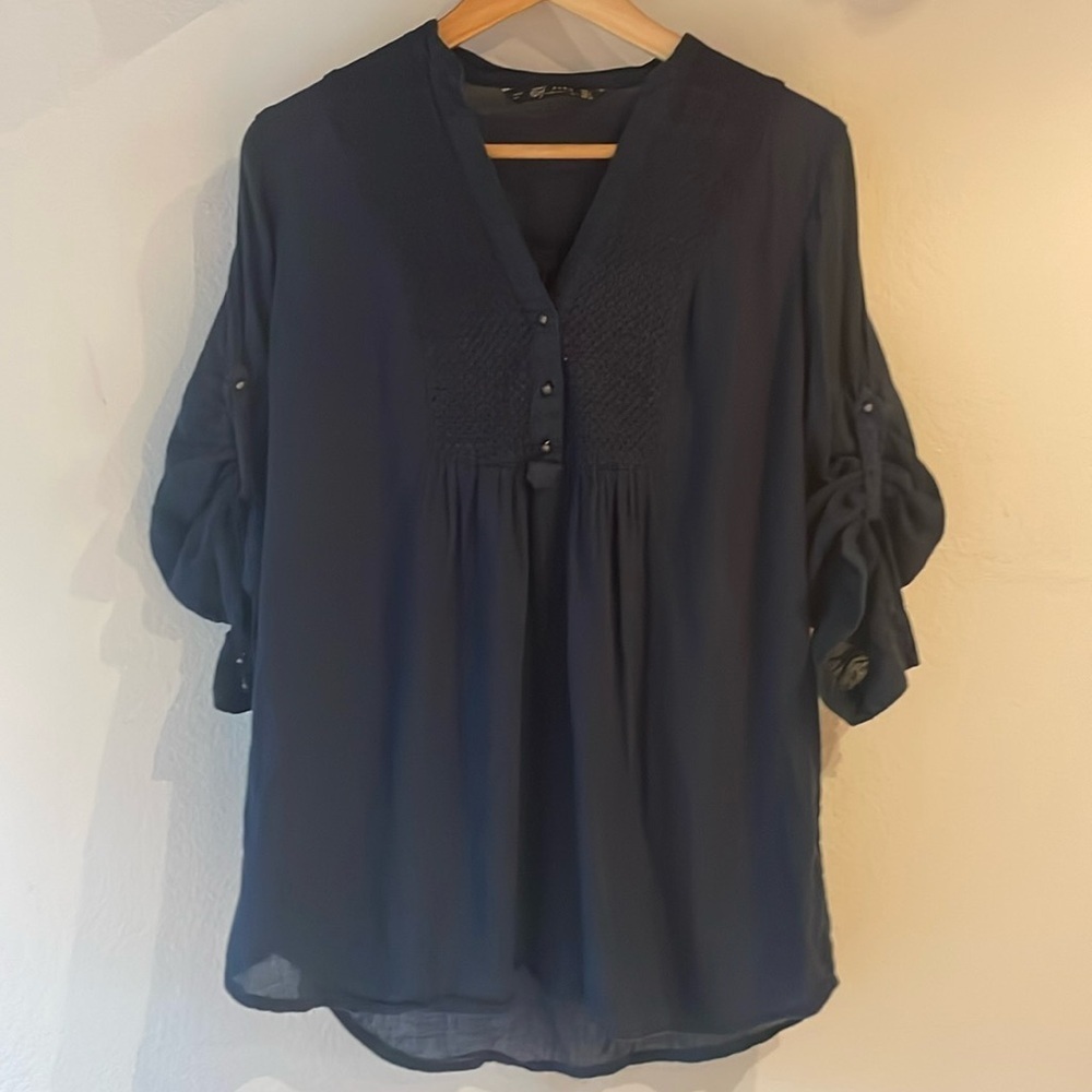 Zara Pullover Tunic w/ Rollup Sleeves. Slightly Shear Navy. Size L